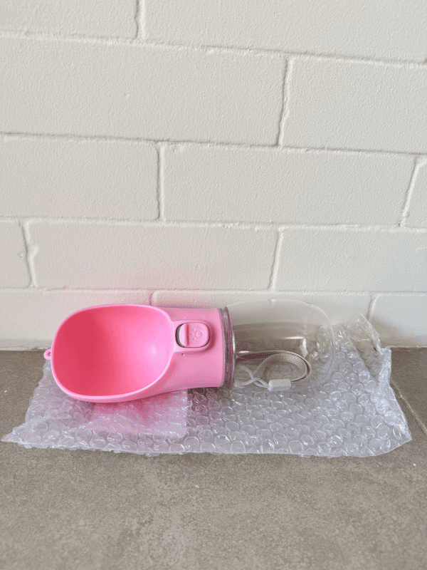 בקבוק מים נייד לכלבים 350 מ״ל | עם כפתור לשליטה בזרימת המים – תמונה 2